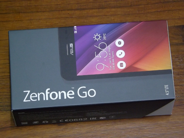 ASUS Zenfone Go ZB450KL 外包裝盒